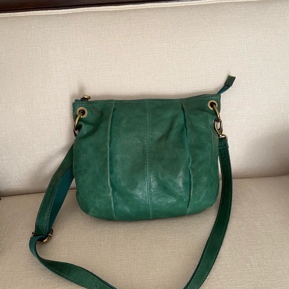 Fossil Crossbody - Picture 2 of 8